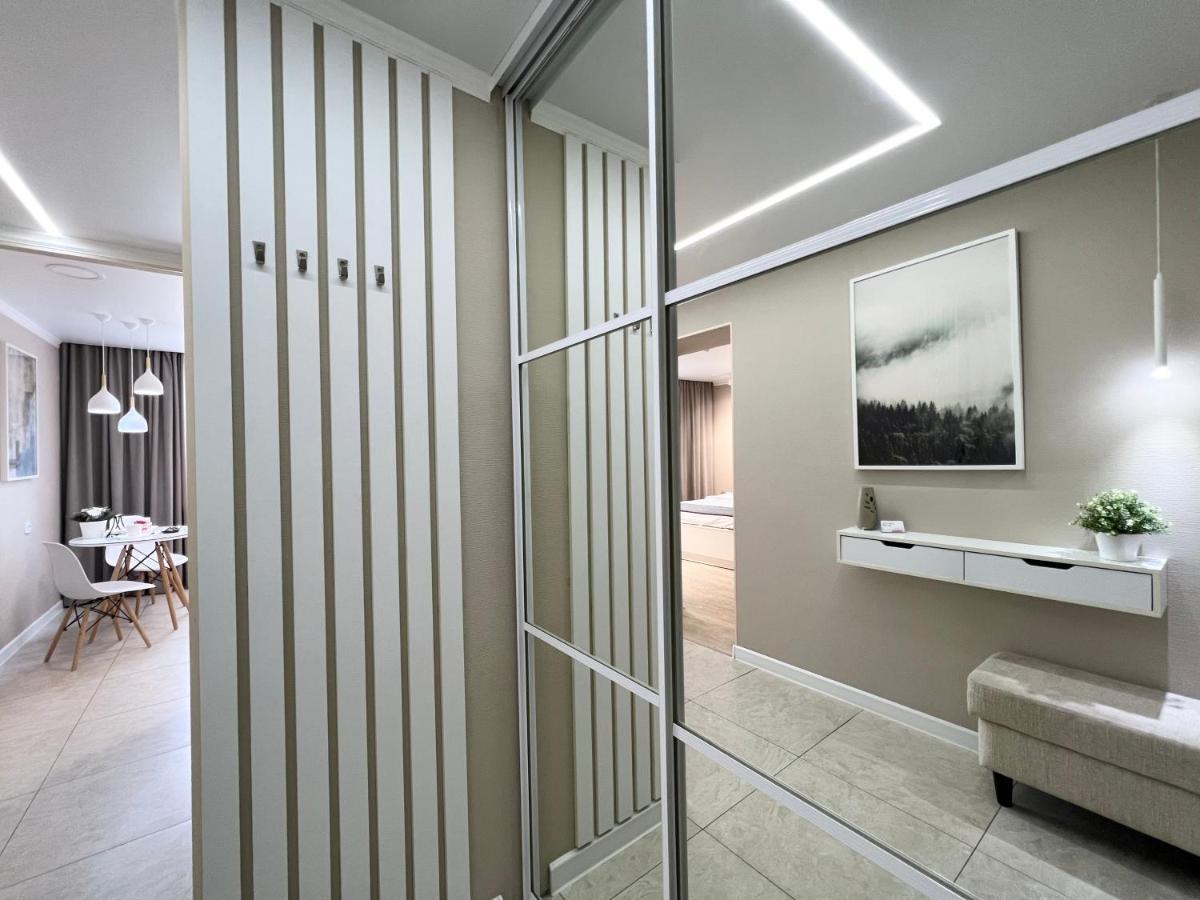 Luxury Apartments Павлодар Экстерьер фото
