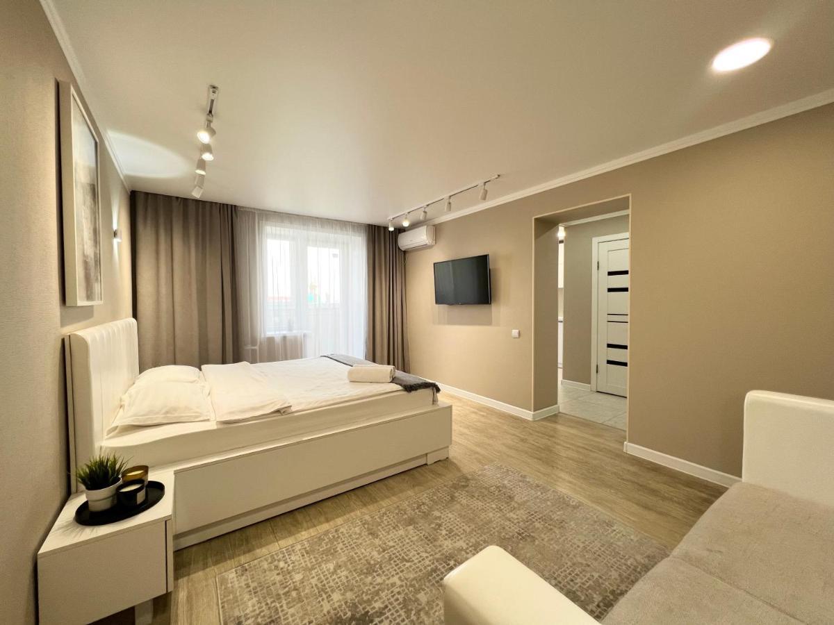 Luxury Apartments Павлодар Экстерьер фото